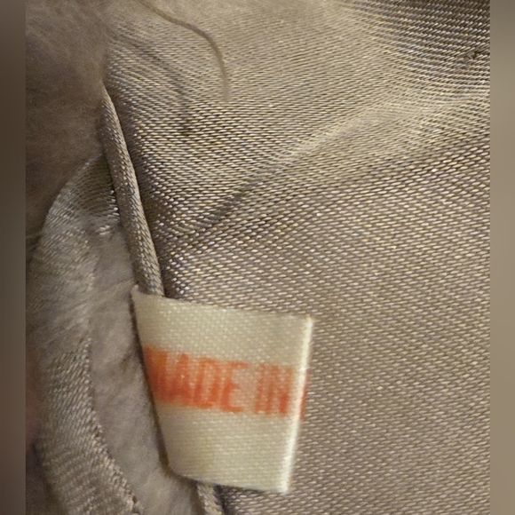 VINTAGE MIXED FURS DESIGNER COAT - Picture 9 of 9